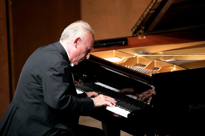 photo by Pietro Cinotti/2006©