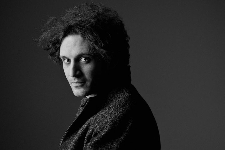 Nicolas Altstaedt. Foto ©Marco Borggreve