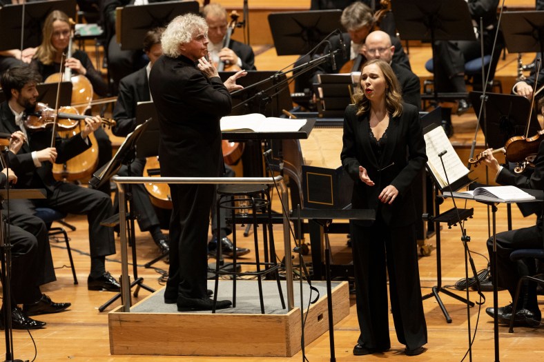 BRSO Idomeneo Rattle Dreisig 20231216 (c)BR-Astrid Ackermann