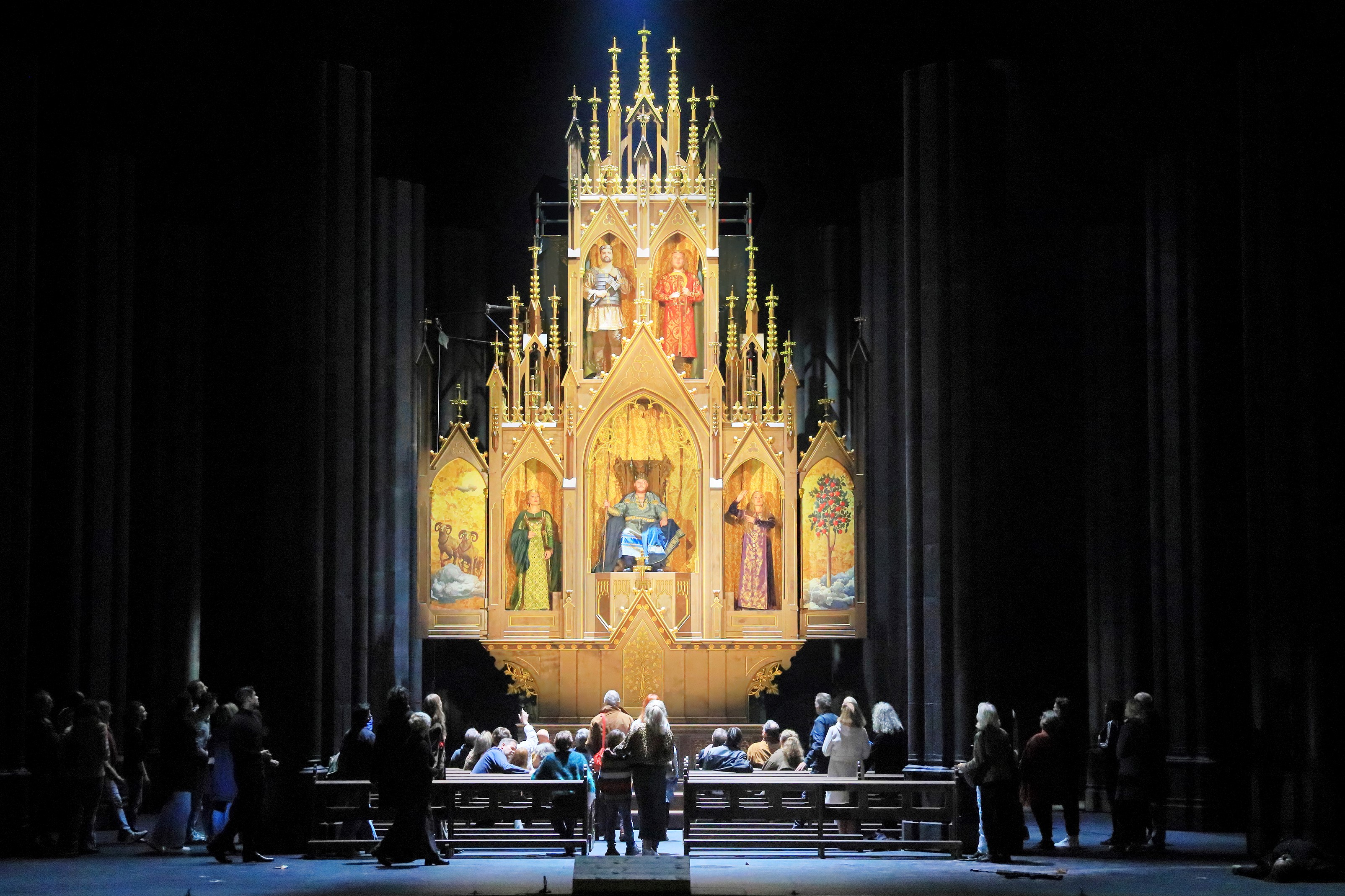 Das_Rheingold_2024_Altar_c_W.Hoesl