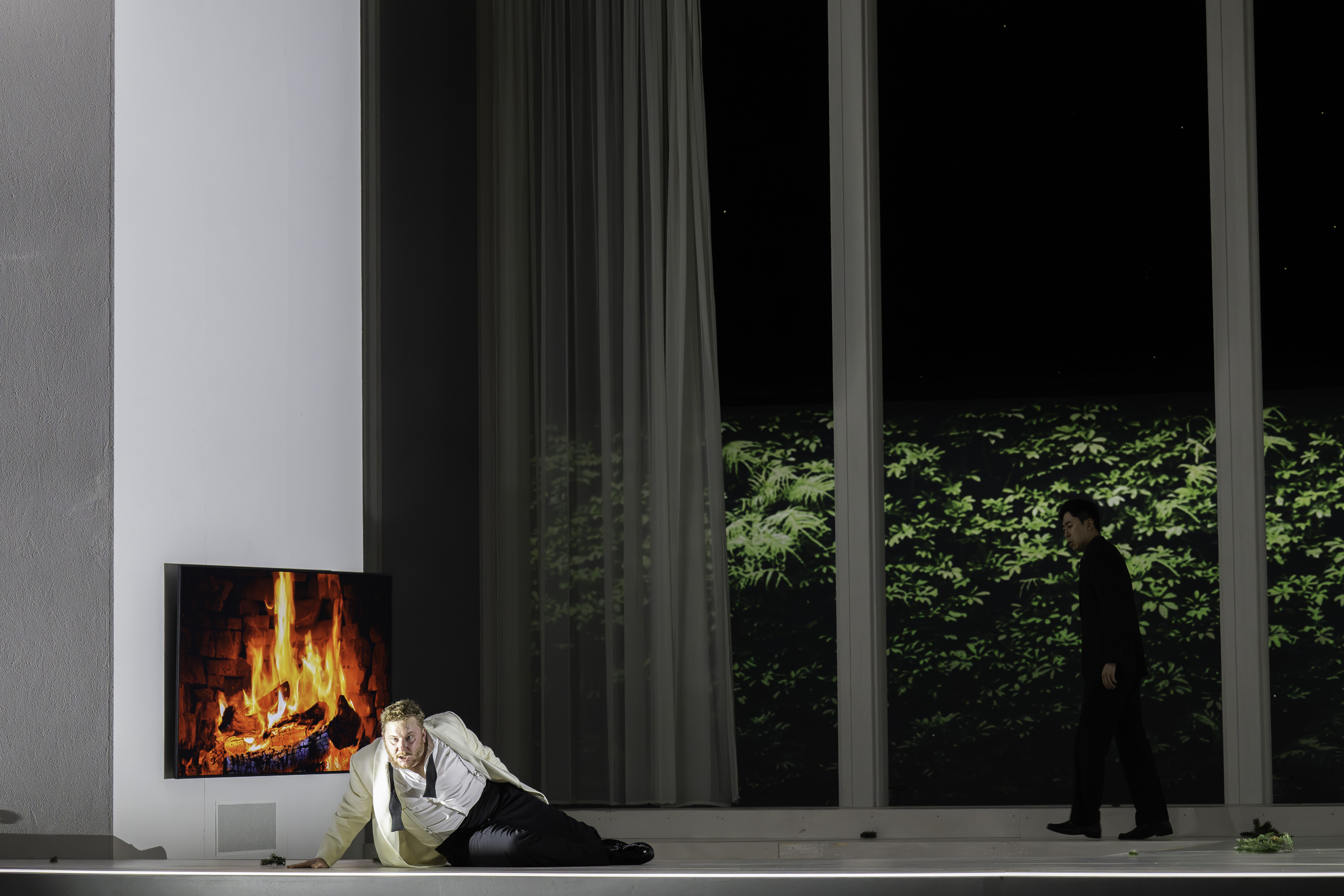 5540_macbeth07_gross